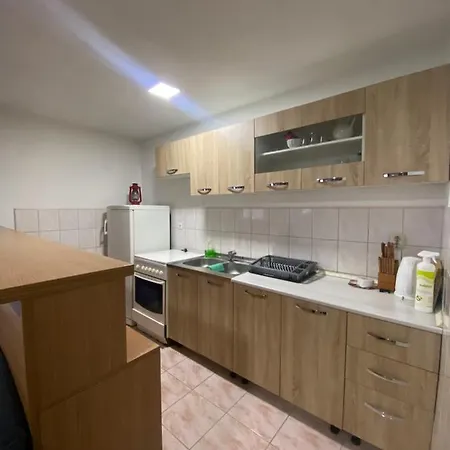 Apartmanvlasic * Sisava
